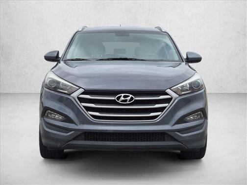 Coliseum Gray 2017 Hyundai TUCSON SE