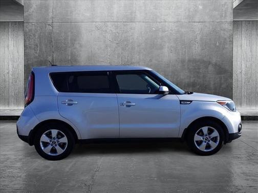 2017 Kia Soul Base