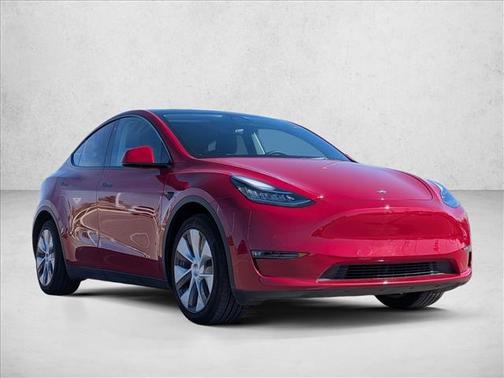 2022 Tesla Model Y Long Range Dual Motor All-Wheel Drive