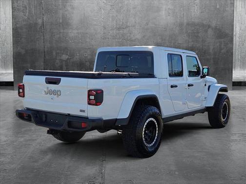 2022 Jeep Gladiator Overland