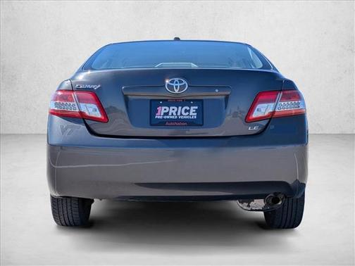 2010 Toyota Camry LE
