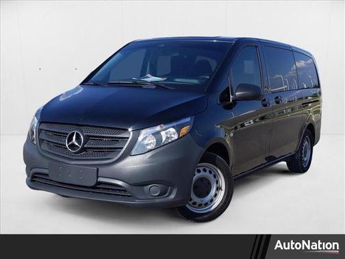 2020 Mercedes-Benz Metris Base