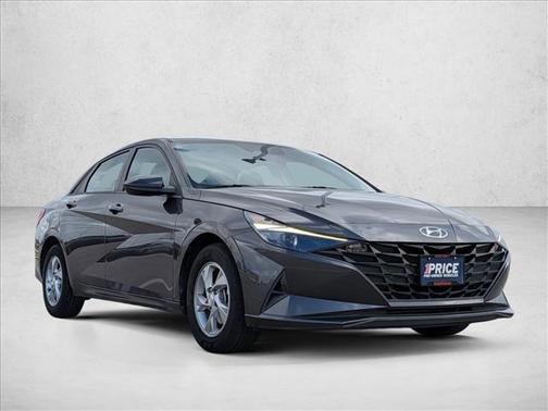 2021 Hyundai ELANTRA SE