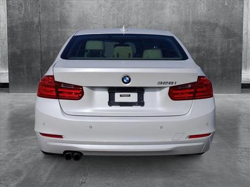 2014 BMW 328 328i