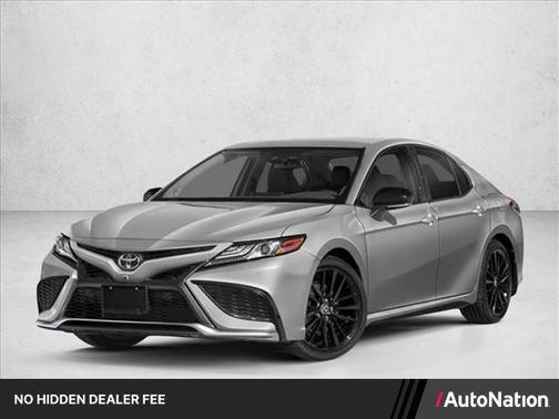 Celestial Silver Metallic/Midnight Black Metallic 2023 Toyota Camry XSE