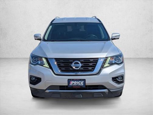 2019 Nissan Pathfinder SL