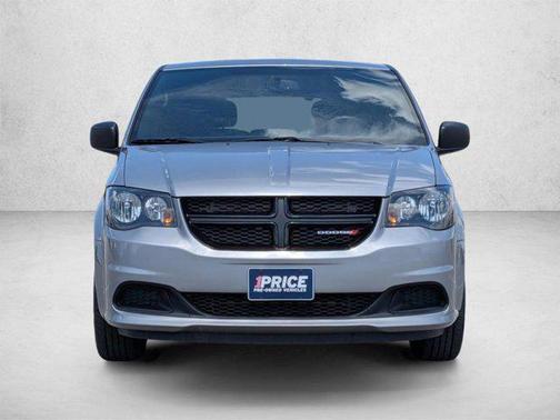 Billet Silver Metallic Clearcoat 2015 Dodge Grand Caravan AVP/SE