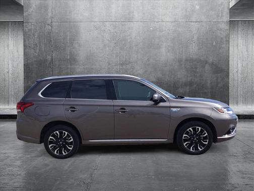 2018 Mitsubishi Outlander PHEV SEL