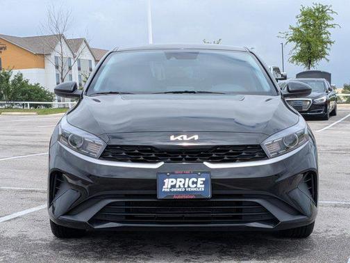 Aurora Black 2023 Kia Forte LX