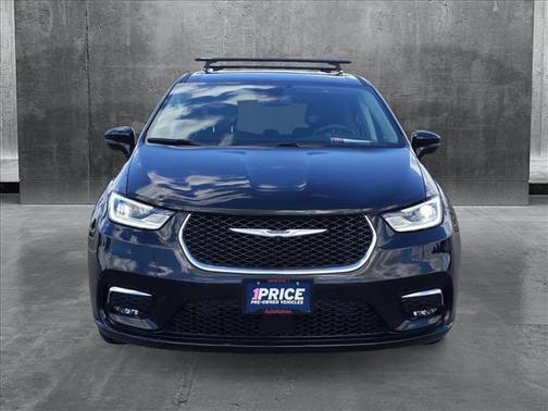 2022 Chrysler Pacifica Hybrid Touring L
