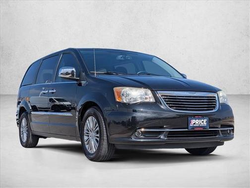 2013 Chrysler Town & Country Touring-L