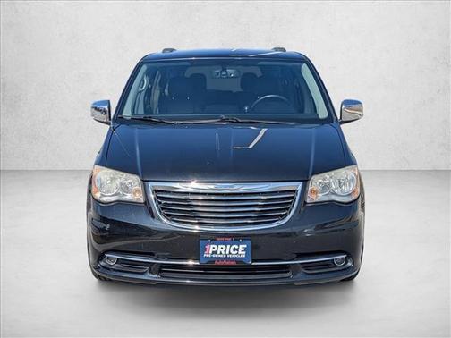 2013 Chrysler Town & Country Touring-L