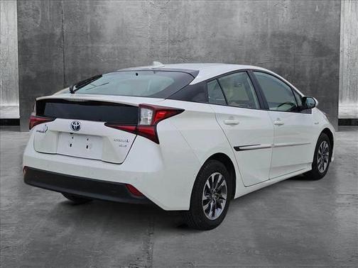 2020 Toyota Prius XLE