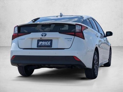 2020 Toyota Prius XLE