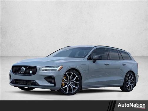 Vapor Grey Metallic 2025 Volvo V60 Plug-In Hybrid Polestar