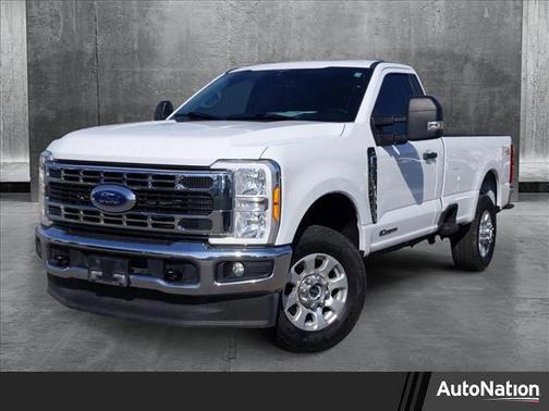 2023 Ford F-350 XLT
