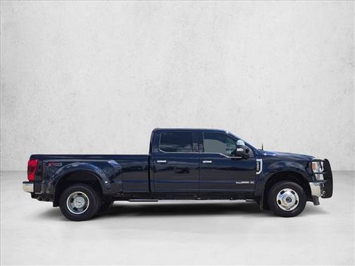 Antimatter Blue Metallic 2022 Ford F-350 Lariat