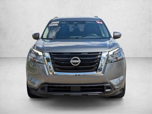 2025 Nissan Pathfinder SV FWD