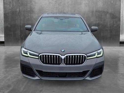 2021 BMW 540 540i