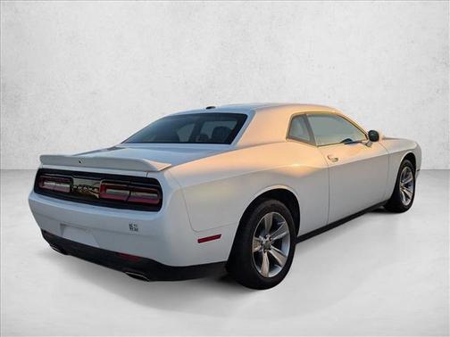2022 Dodge Challenger SXT