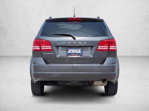 Granite Pearlcoat 2017 Dodge Journey SE