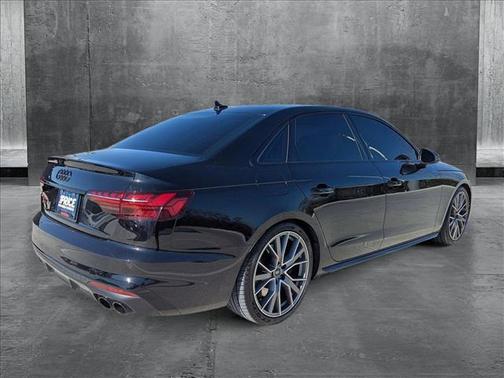 2023 Audi S4 Premium Plus TFSI quattro Tiptronic