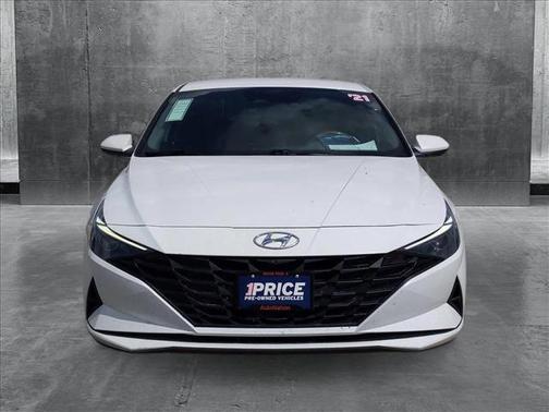 2021 Hyundai ELANTRA SEL