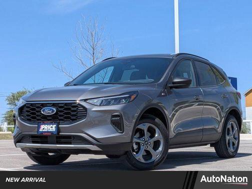 Carbonized Gray Metallic 2025 Ford Escape ST-Line