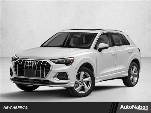 2022 Audi Q3 45 S line Premium