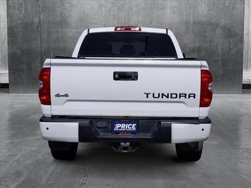 2017 Toyota Tundra Platinum