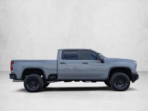 2025 Chevrolet Silverado 2500 4WD Crew Cab Standard Bed ZR2