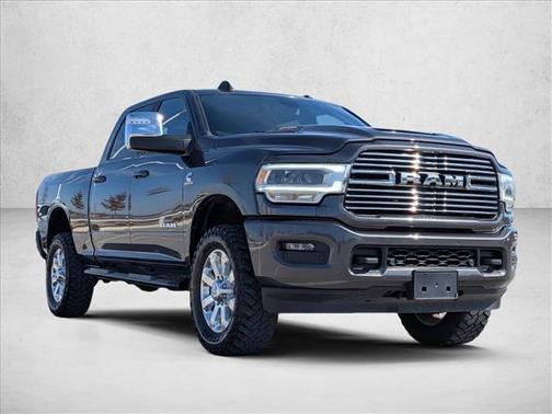2023 RAM 2500 Laramie Crew Cab 4x4 6'4' Box