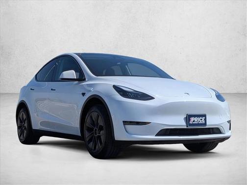 2025 Tesla Model Y Long Range Dual Motor All-Wheel Drive
