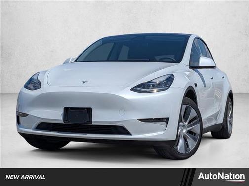 2022 Tesla Model Y Long Range Dual Motor All-Wheel Drive