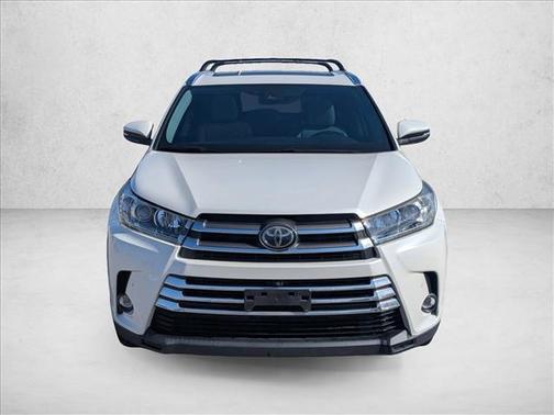 2019 Toyota Highlander Limited Platinum