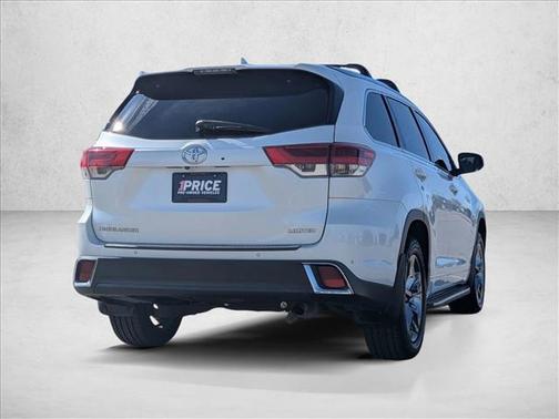 2019 Toyota Highlander Limited Platinum