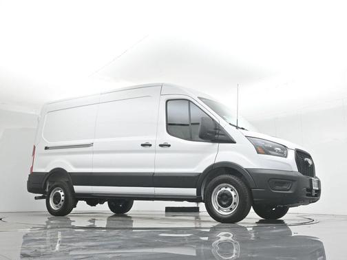 Oxford White 2026 Ford Transit-250 Base