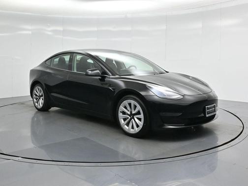 2022 Tesla Model 3 Standard Range
