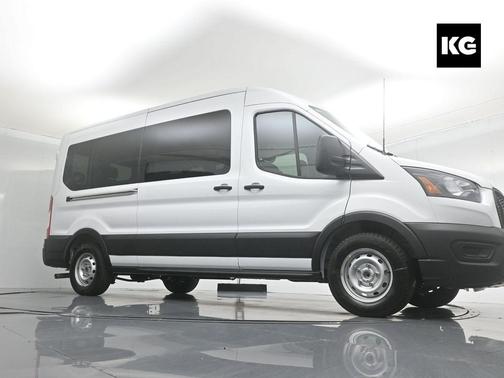 2025 Ford Transit-350 XL