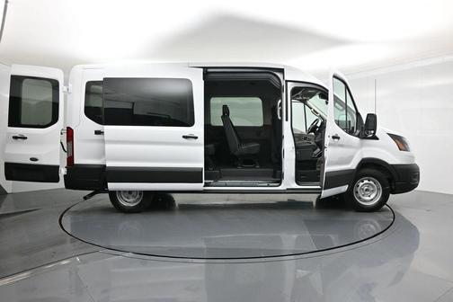 2025 Ford Transit-350 XL