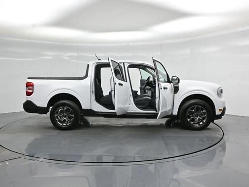 OXFORD WHITE 2023 Ford Maverick XLT