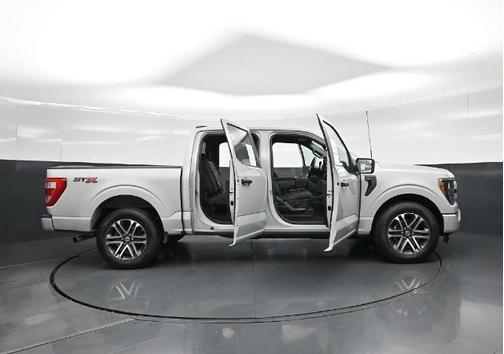 AVALANCHE 2023 Ford F-150 XL