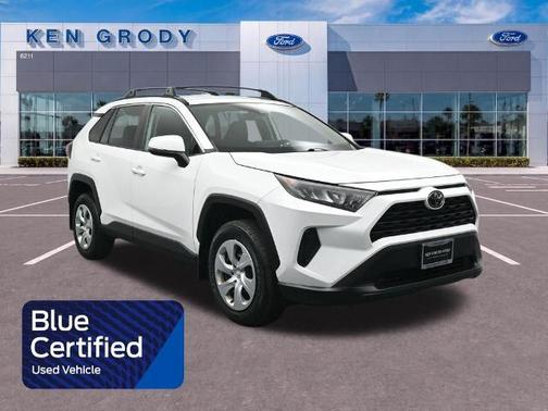 Super White 2020 Toyota RAV4 LE