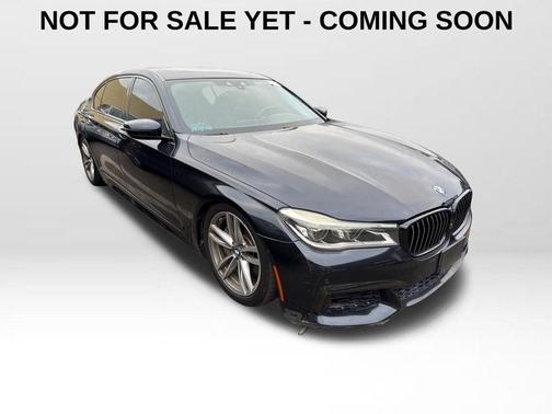 2017 BMW 750 I