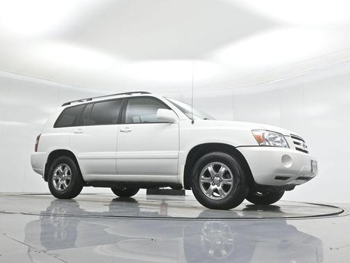 2005 Toyota Highlander Base