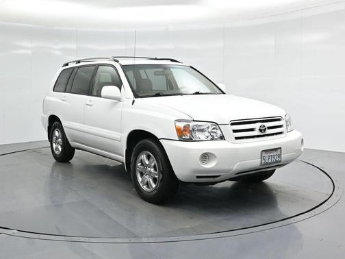 2005 Toyota Highlander Base