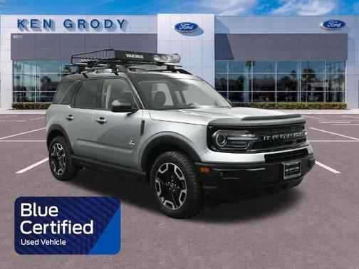 ICONIC SILVER METALLIC 2022 Ford Bronco Sport OUTER BANKS