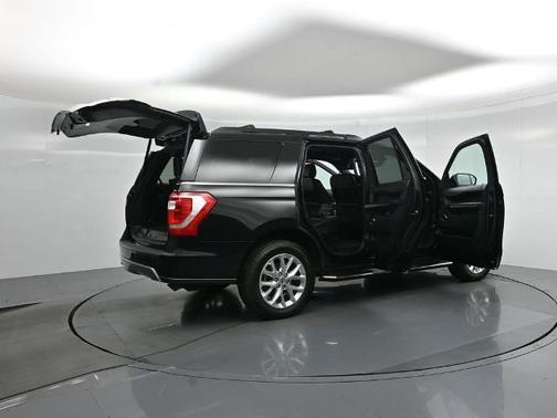 AGATE BLACK METALLIC 2021 Ford Expedition XLT