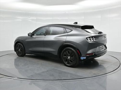 2021 Ford Mustang Mach-E California Route 1