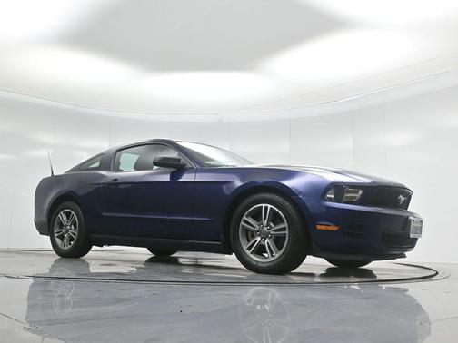 2011 Ford Mustang V6 Premium